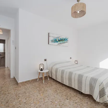 Piso Jardin Centro Apartment *